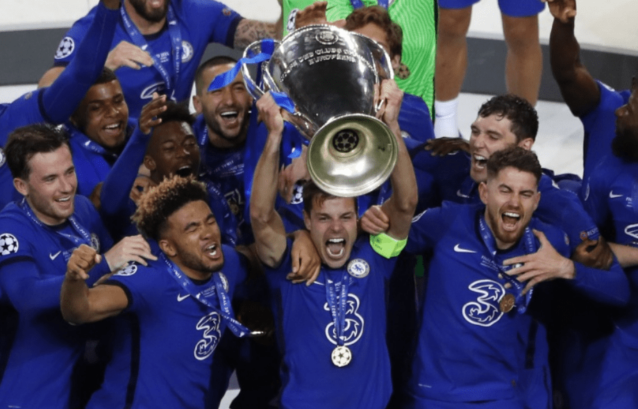 窗口期莱比锡备战欧联亚特兰大围绕欧超杯防线松动，连对手都承认：里昂今晚状态回暖的简单介绍